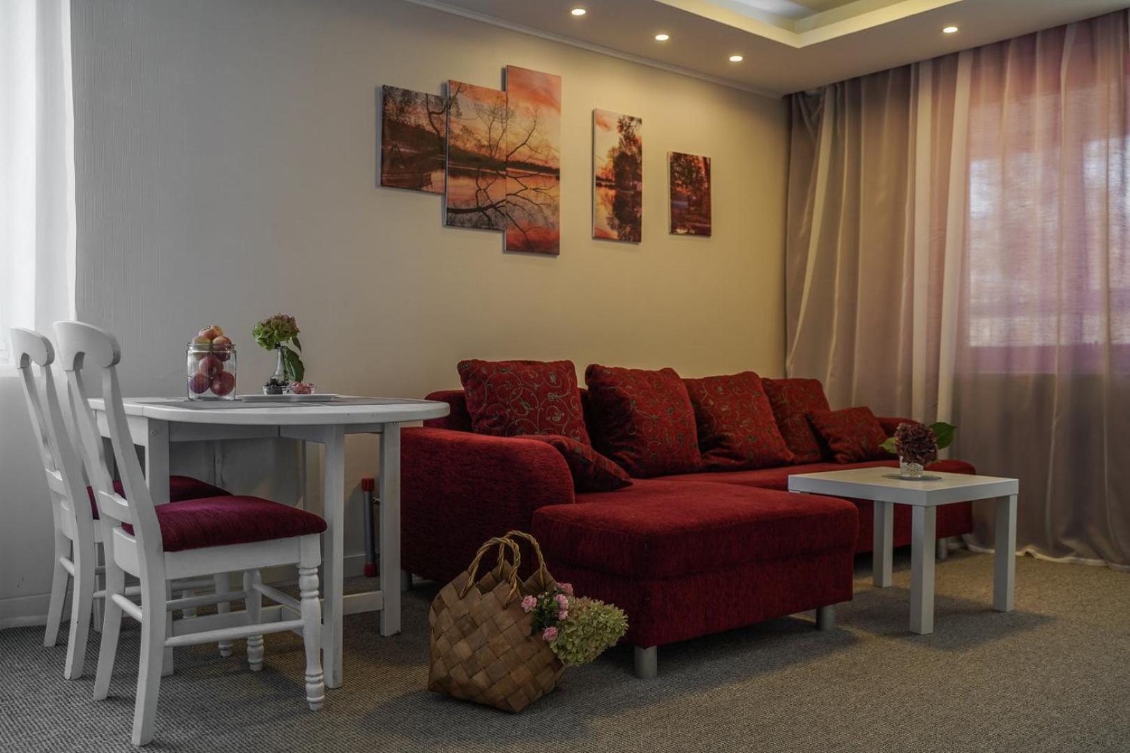 Apartamentai Birstono Centre Su Zidiniu Birstonas Ngoại thất bức ảnh